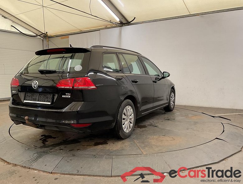 VOLKSWAGEN Golf Variant VII Golf Variant Trendline 1.6 TDI BlueMotion Technology 77 kW (105 ch) 5 vitesses manuel #2