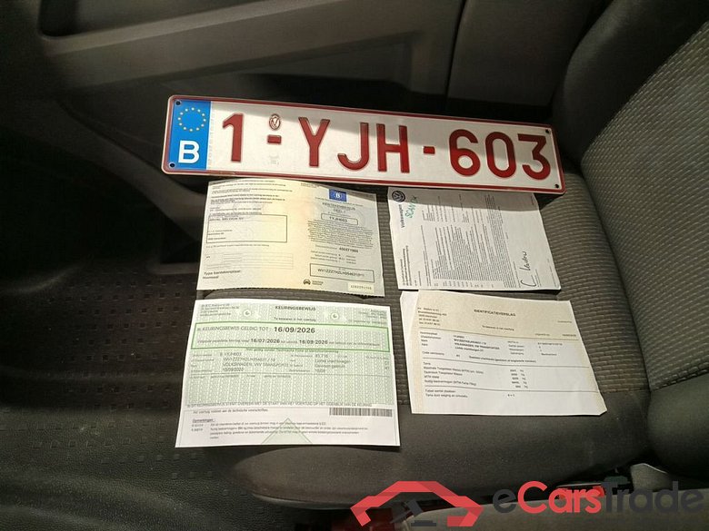 Volkswagen Transporter 2.0 TDi 110/150 SWB DSG DC Comfort 4d #3