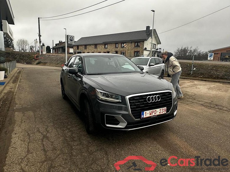 AUDI Q2 1.6 TDi Design #1
