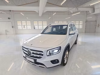 Mercedes GLB 200