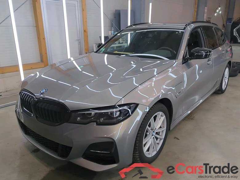 Baureihe 3 Touring 330 e M Sport 2.0 185KW AT8 E6d #1