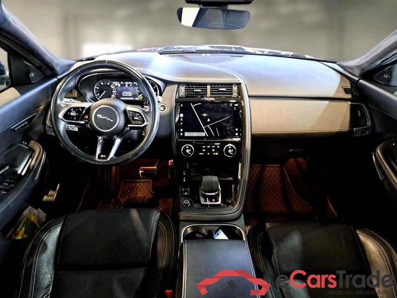 JAGUAR E-PACE / 2017 / 5P / SUV 1.5 P300E R-DYNAMIC S AUTO 4WD #3