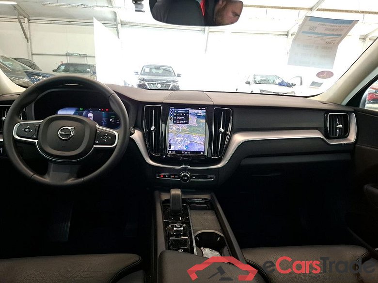 VOLVO XC60 / 2021 / 5P / SUV Recharge T6 350 Geartro Inscription Busi #5