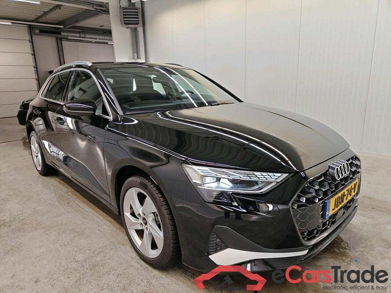 AUDI A3 Sportback 30 TFSI Adv edition #5