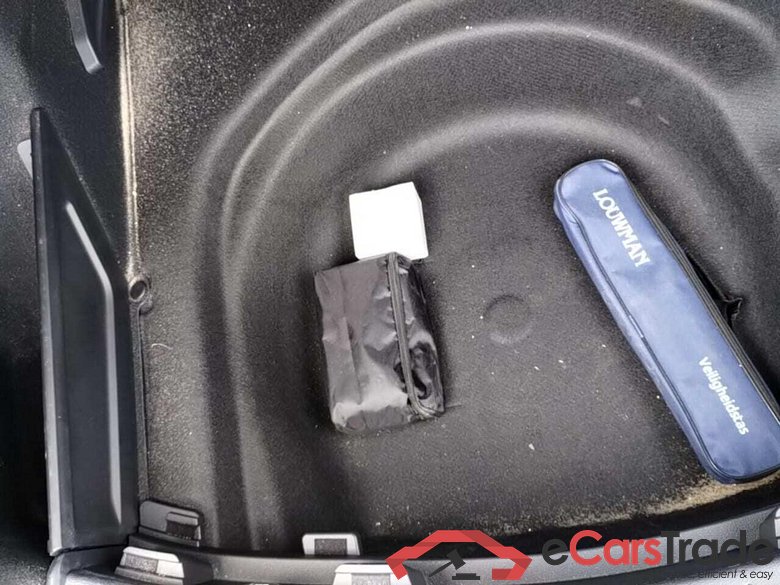 TOYOTA Corolla Touring Sports Hybrid 140 Active #5