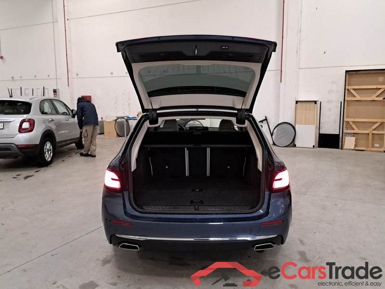 BMW SERIE 5 / 2020 / 5P / STATION WAGON 520D XDRIVE LUXURY AUTO MH48V TOURING #5