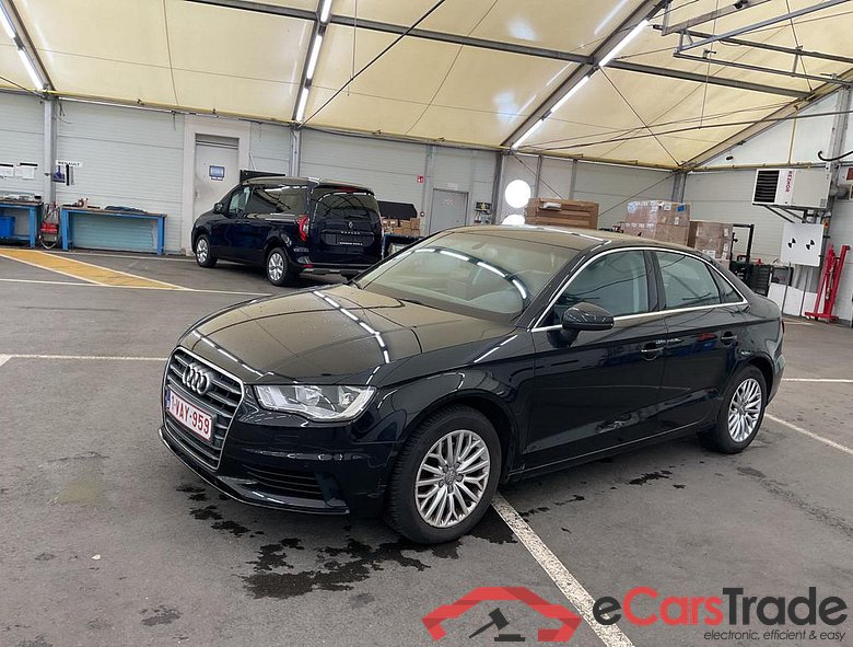 AUDI A3 Sedan Audi A3 Berline Ambiente 2.0 TDI  100(136) kW(ch) S tronic #1