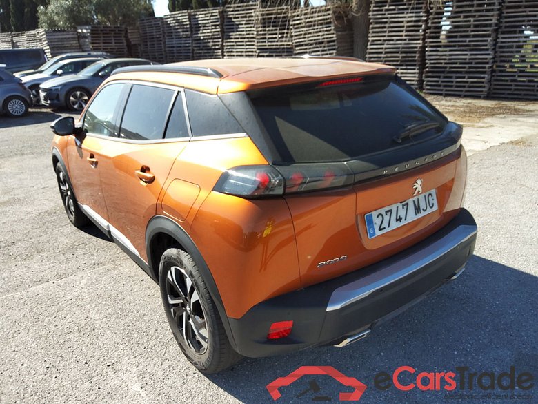 PEUGEOT 2008 Allure Pack 130 S&S EAT8 PureTech #2