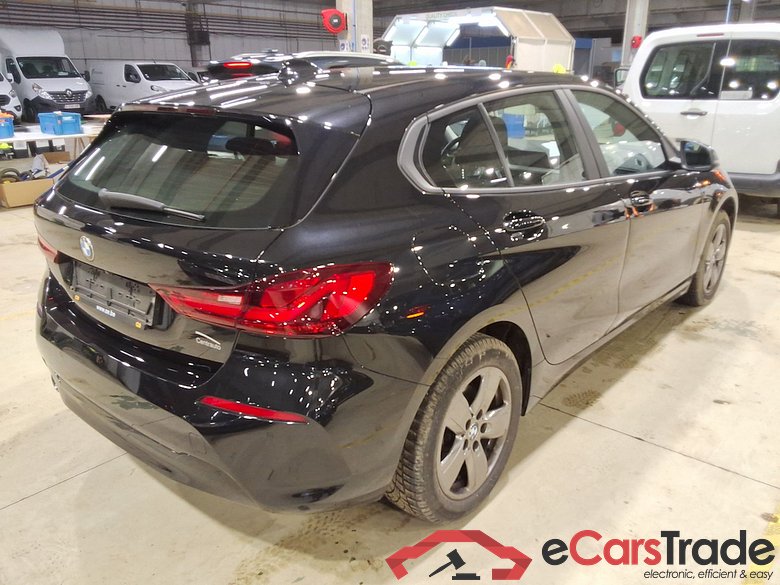 BMW 1 SERIES HATCH 1.5 116D (85KW) #4