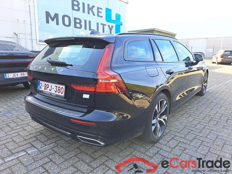 VOLVO V60 2.0 T6 PHEV R-DESIGN AUTO 4WD #4