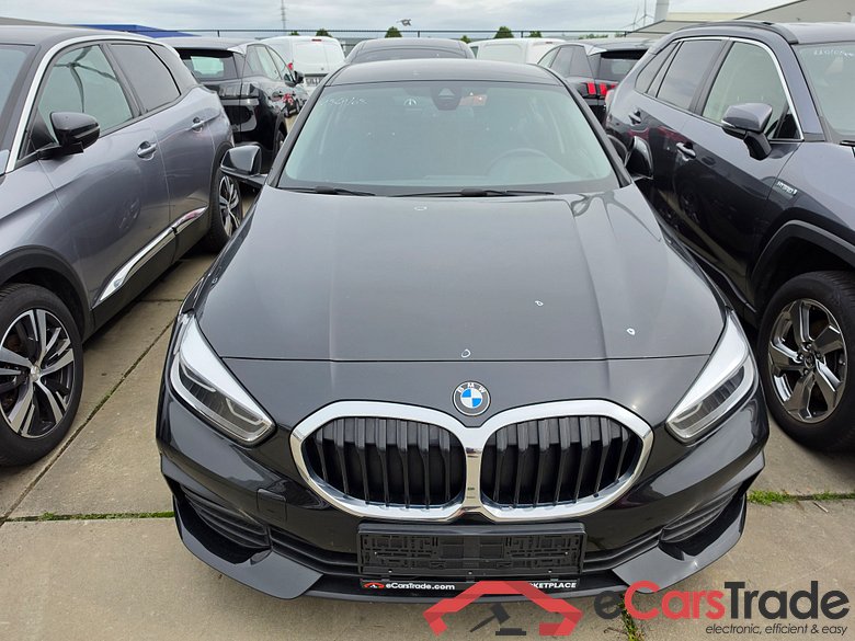 BMW 116d LED-Xenon Navi KeylessGo Klima PDC ... #3