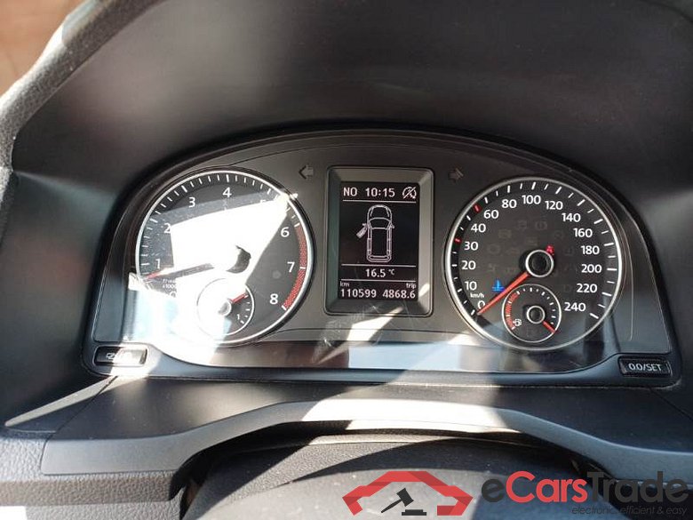 VOLKSWAGEN CADDY 2015 FURGONE 1.4 TGI BUSINESS VAN #4