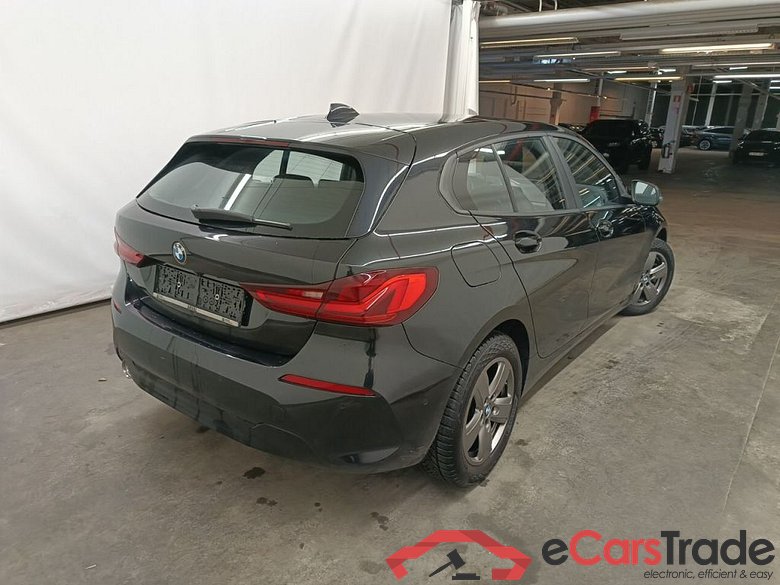 BMW 1 Reeks Hatch 116dA (85 kW) 5d #2