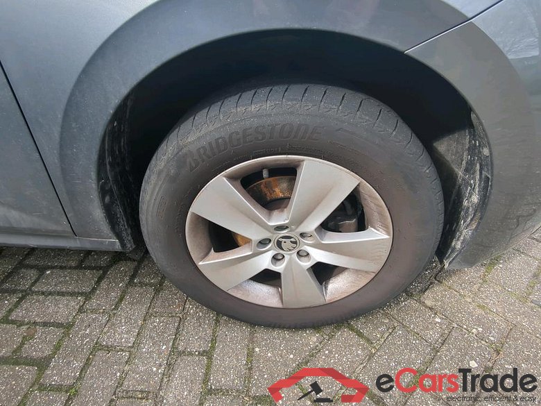 SKODA Kamiq 81 kW #6