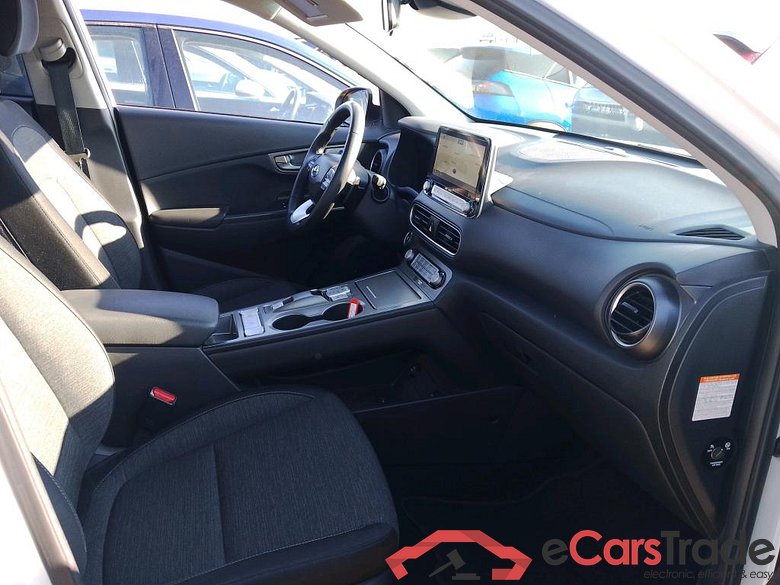 HYUNDAI Kona / 2017 / 5P / todoterreno 150kW EV Klass 484km #6