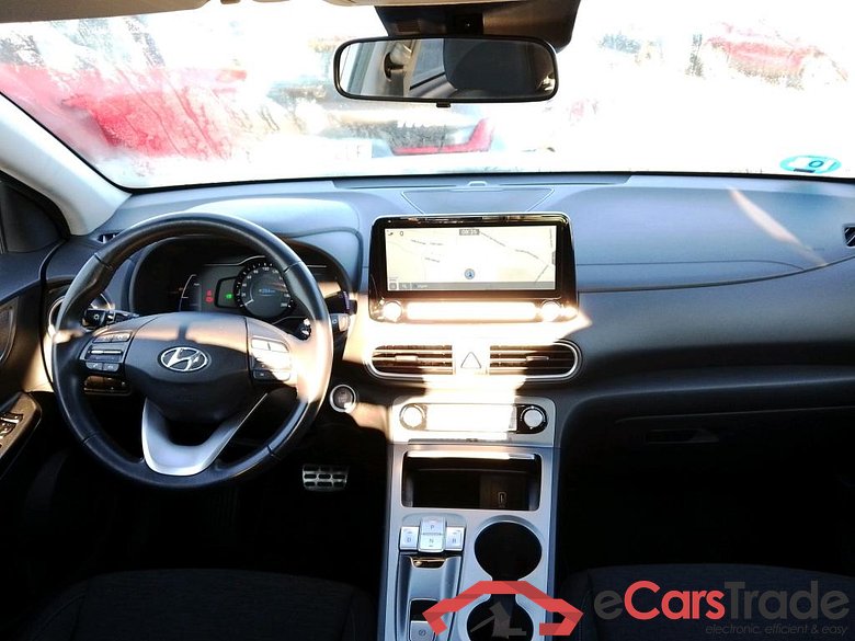 HYUNDAI Kona / 2017 / 5P / todoterreno 150kW EV Klass 484km #3