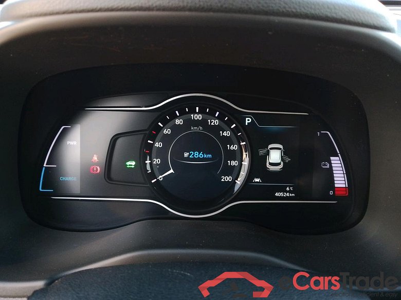 HYUNDAI Kona / 2017 / 5P / todoterreno 150kW EV Klass 484km #4