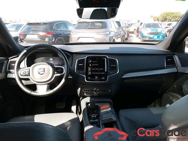VOLVO XC90 / 2019 / 5P / todoterreno 2.0 T8 AWD Recharge Inscription Exp Auto #3