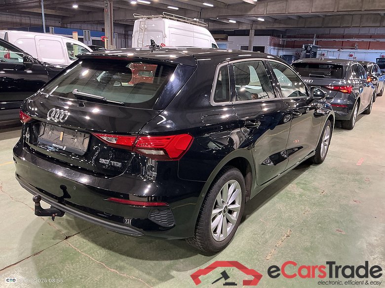 AUDI A3 2.0 30 TDI 85KW #4