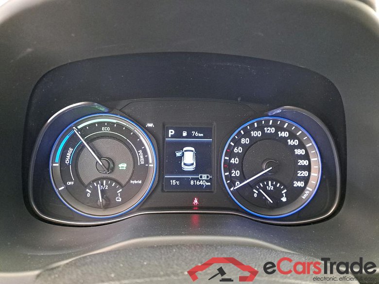 HYUNDAI Kona / 2017 / 5P / SUV 1.6 GDi Hybrid DCT-6 Intuitive #6