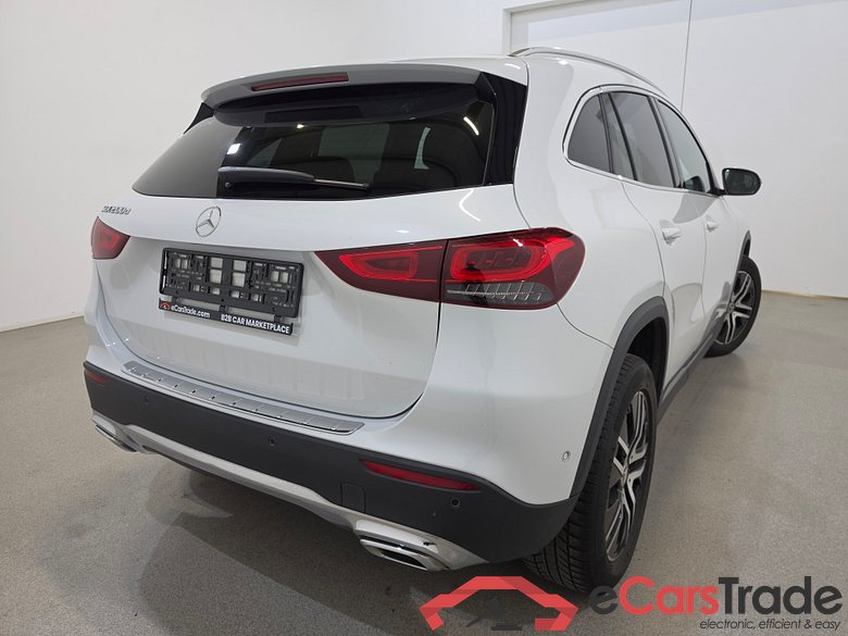Mercedes GLA 200d Aut. LED-Xenon Widescreen Navi 1/2 Sport-Leather KeylessGo Camera Klima PDC ... #4