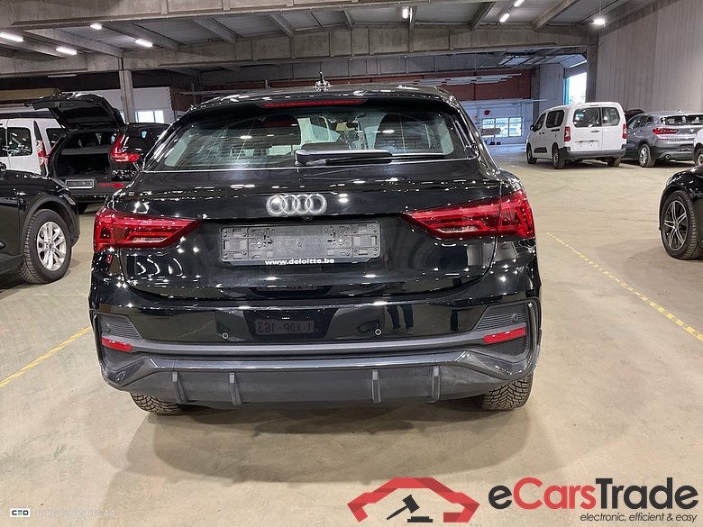 AUDI Q3 Sportback 1.4 45 TFSI E S TRONIC #5