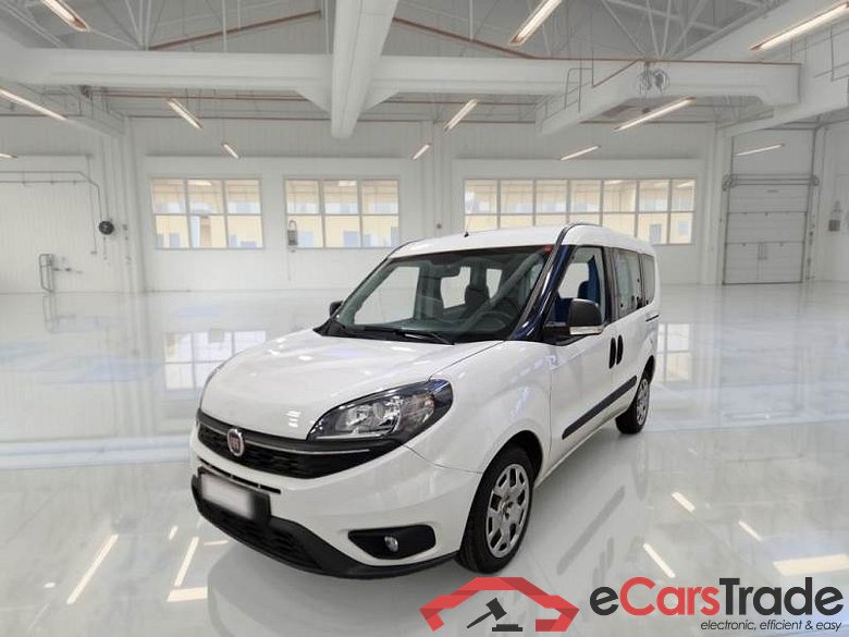 FIAT DOBLÒ 2015 1.6 MJT 16V 120CV EASY #1