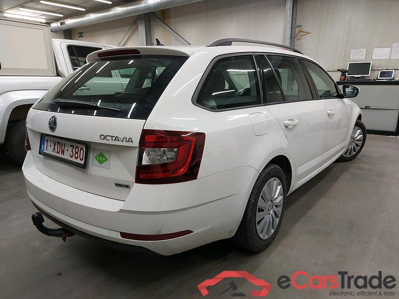 SKODA - SKO OCTAVIA COMBI TGI 131PK DSG 7 G-Tec Ambition & Trailer Hook  * CNG * #2
