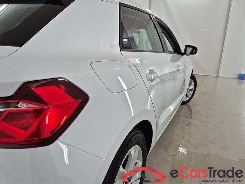 AUDI A1 SPORTBACK 1.0 25 TFSI ATTRACTION #5