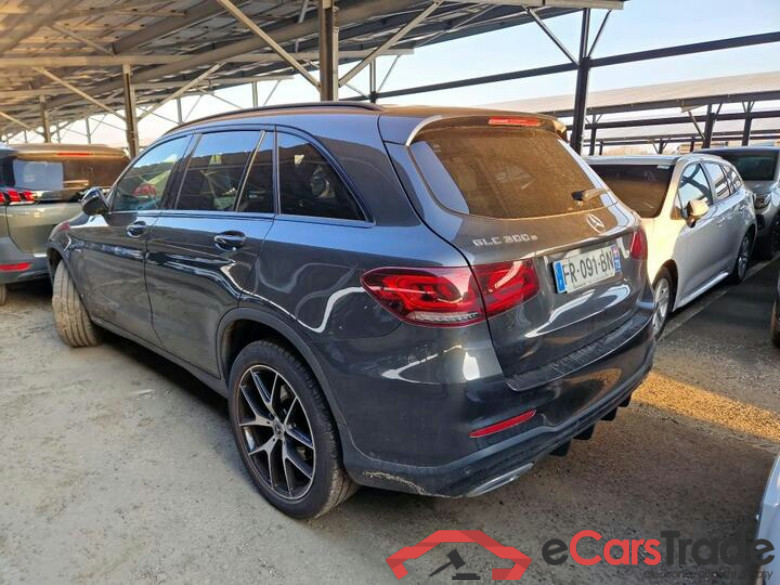 Mercedes GLC 300e Plug-In Hybrid AMG 4Matic Aut. LED-Xenon Navi-Pro 1/2 Sport-Leather-Alcantra KeylessGo Camera Klima PDC ... #4