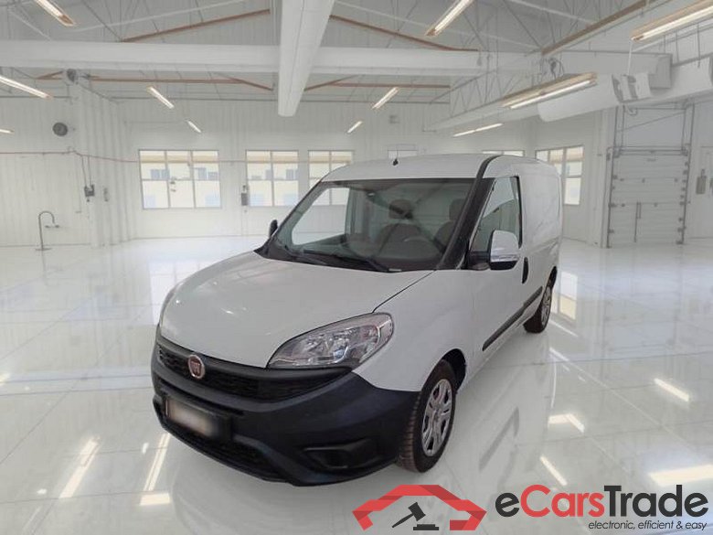 FIAT DOBLÒ CARGO / 2014 / 4P / VETT. FURGONATA 1.6 MULTIJET 16V 105CV SX EURO 6