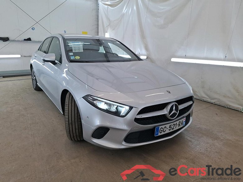 MERCEDES-BENZ Classe A Berline / 2018 / 4P / Berline A 180 d Business Line 8G-DCT #4