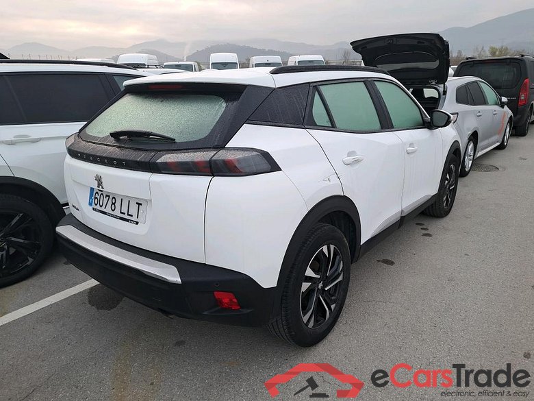 PEUGEOT 2008 / 2019 / 5P / todoterreno Allure BlueHDI 100 S&S BVM6 (AC) #2