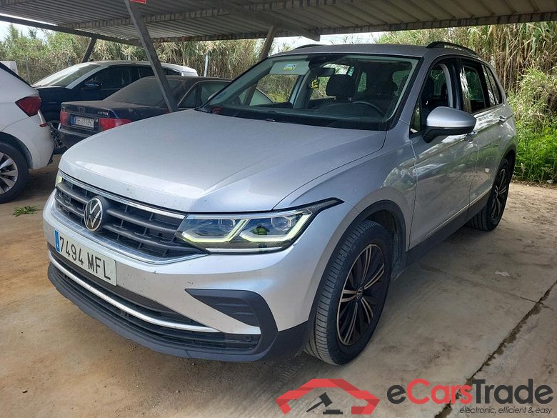 VOLKSWAGEN Tiguan / 2020 / 5P / todoterreno Life 2.0 TDI 90kW (122CV) #1