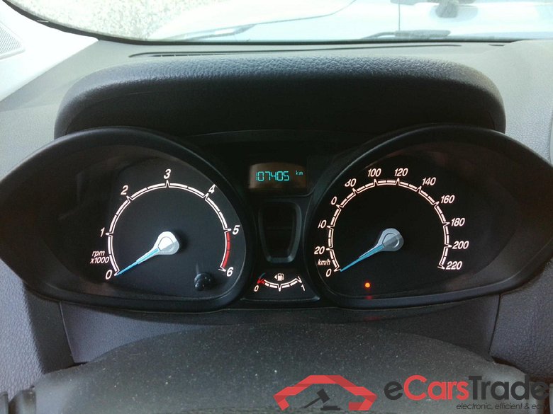 FORD Transit Courier/2014/4P/furgón der.turis Van 1.5 TDCi 56kW Trend #4