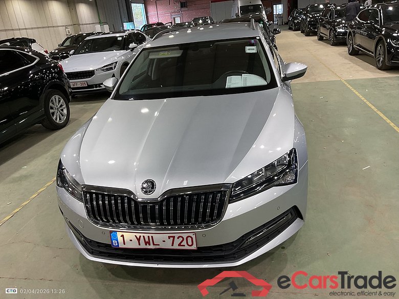 SKODA SUPERB COMBI 2.0 CRTDI 110KW AMBITION #2