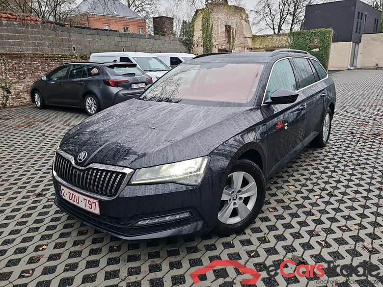 SKODA SUPERB COMBI 2.0 CRTDI 110KW DSG7 CLEVER
