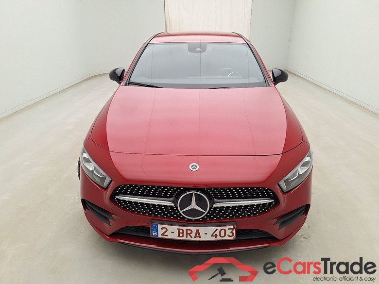 Mercedes, A-Class '18 PHEV, Mercedes-Benz A-Klasse A 250 e 5d