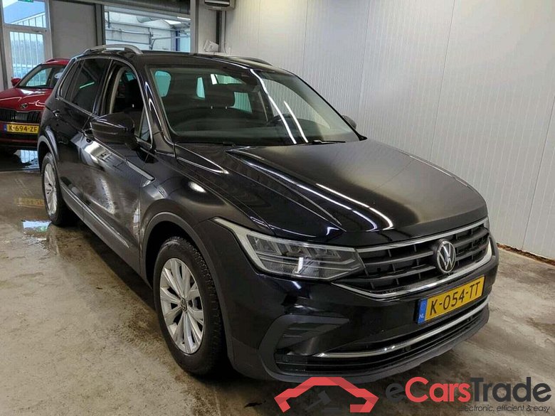 VOLKSWAGEN Tiguan 1.5 TSI Life Bns #5
