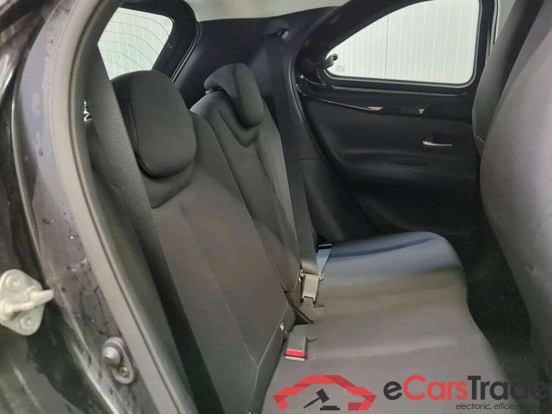 TOYOTA Aygo X 1.0 VVT-i MT Play #5