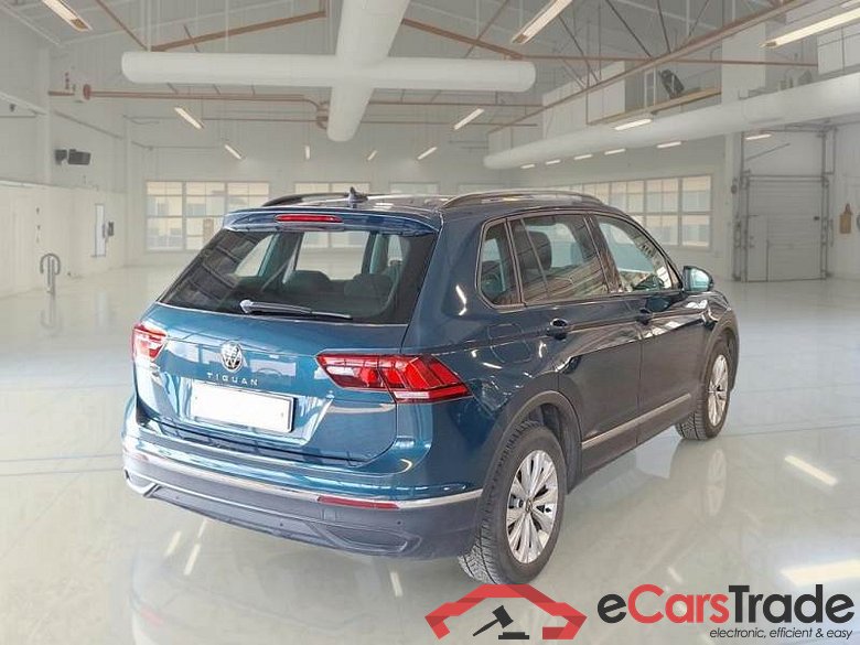 VOLKSWAGEN TIGUAN / 2020 / 5P / SUV 2.0 TDI SCR 90KW LIFE #2