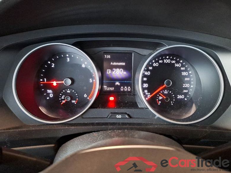VOLKSWAGEN TIGUAN / 2020 / 5P / SUV 2.0 TDI SCR 90KW LIFE #4