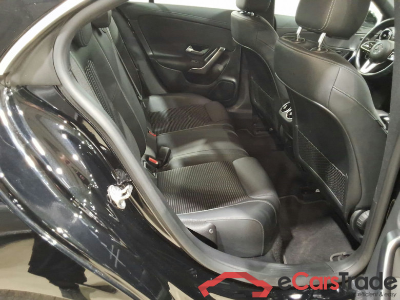 MERCEDES-BENZ CLA 1.3 CLA 250 E BUSINESS SOLUTION DCT #5