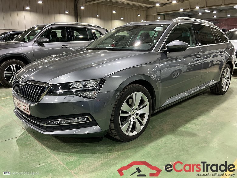 SKODA SUPERB COMBI 2.0 CRTDI 110KW CLEVER+
