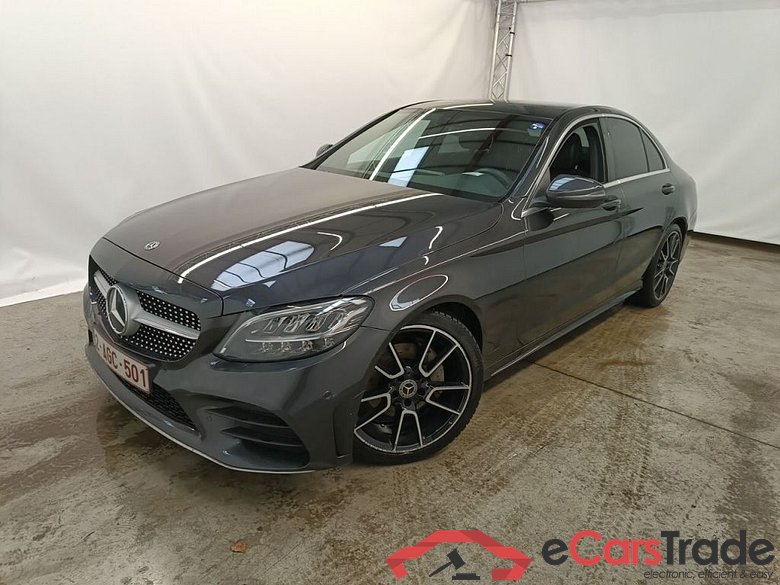 Mercedes-Benz C-Klasse Berline C 220 d Auto 4d #1