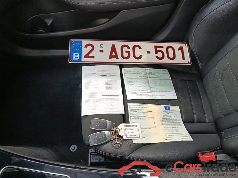 Mercedes-Benz C-Klasse Berline C 220 d Auto 4d #4