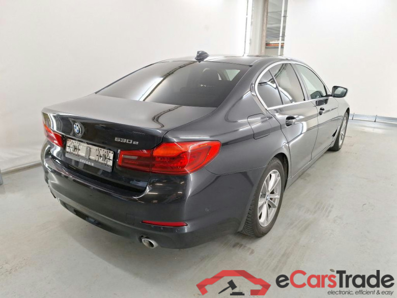 BMW 5 - 2017 530eA PHEV Performance OPF #4