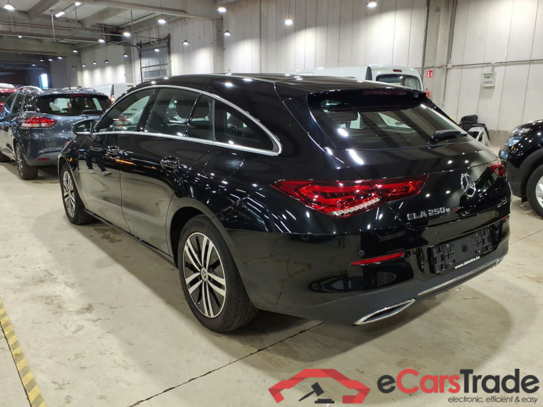 MERCEDES-BENZ CLA - Klasse 1.3 CLA 250 E BUSINESS SOLUTION DCT #2