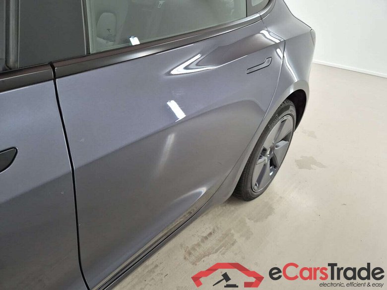 TESLA MODEL 3 STANDARD RANGE PLUS #4