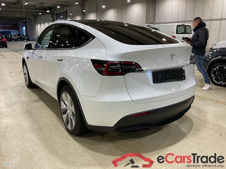 TESLA MODEL Y BEV AUTO RWD #3